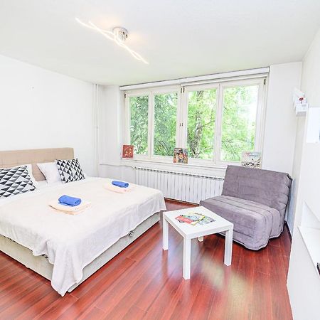 Appartamento Beautiful cozy Studio close to City Center Sarajevo Esterno foto