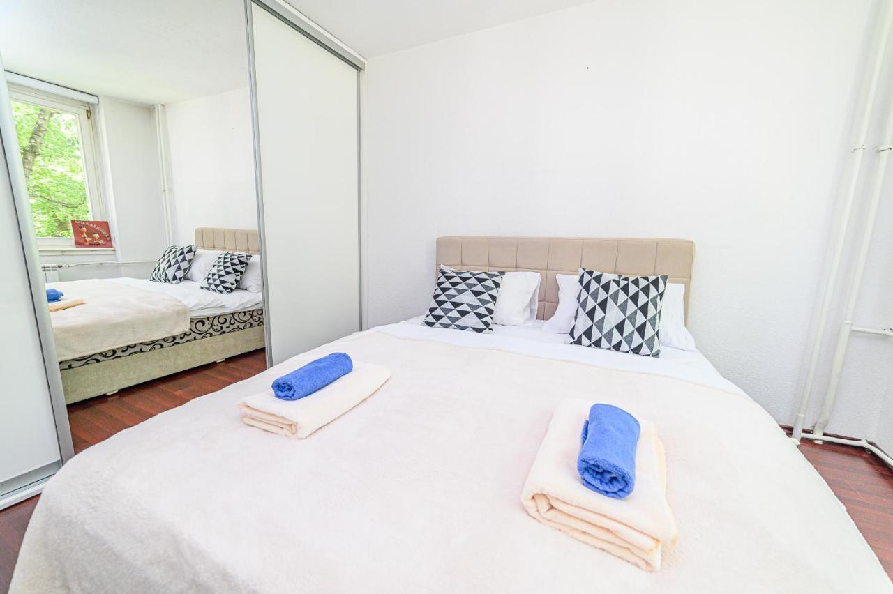 Appartamento Beautiful cozy Studio close to City Center Sarajevo Esterno foto