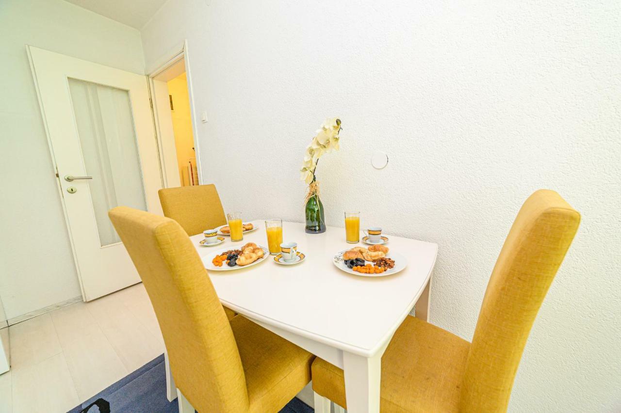 Appartamento Beautiful cozy Studio close to City Center Sarajevo Esterno foto